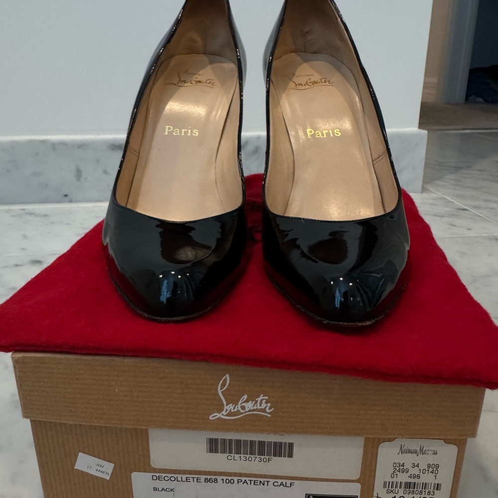 Christian Louboutin Black Heels Patent Leather